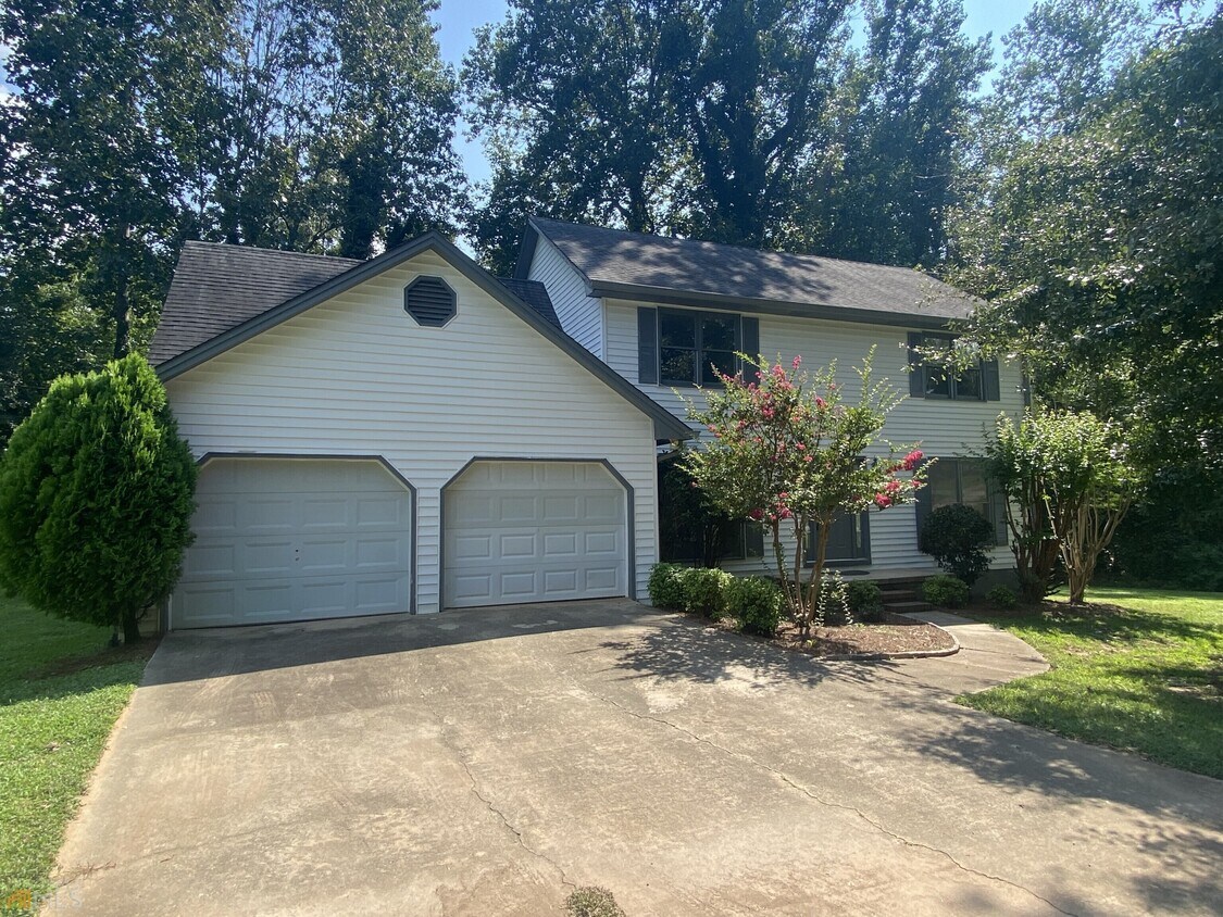 4424 Oak Creek Dr, Gainesville, GA 30506 House Rental in Gainesville