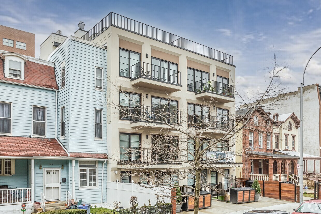 Foto del edificio - 171 Lefferts Pl