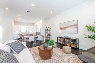 Building Photo - 5506F Wheatley St