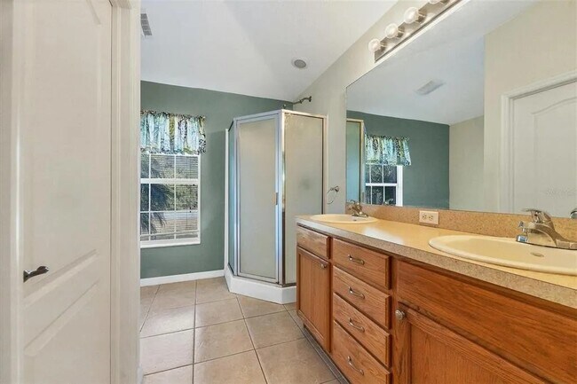 Building Photo - 14163 Tudball Ave
