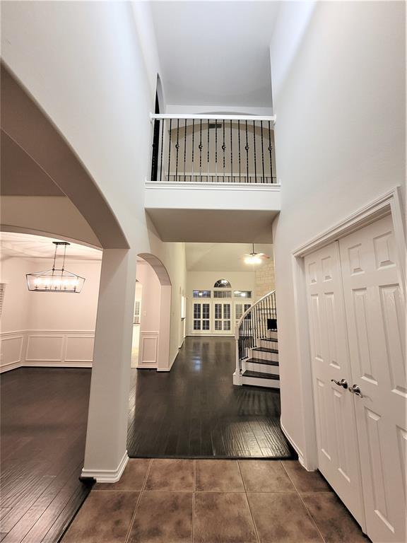 Foto del edificio - 8427 Cape Royal Dr