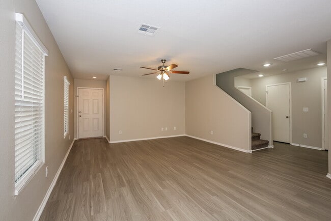 Building Photo - 8616 Dodds Canyon St