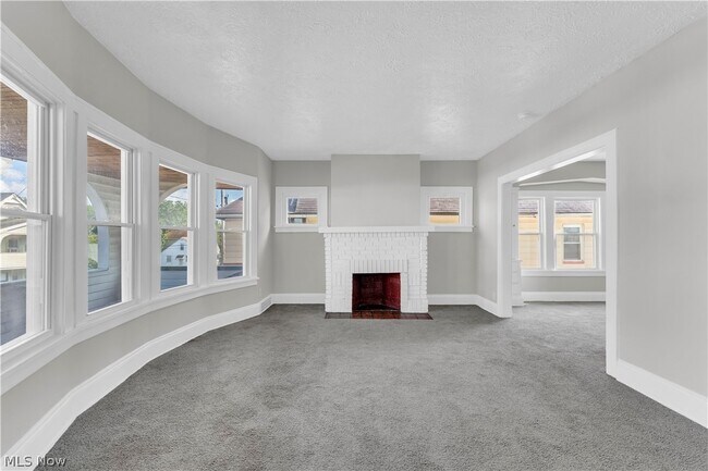 Building Photo - 3394 E 146th St
