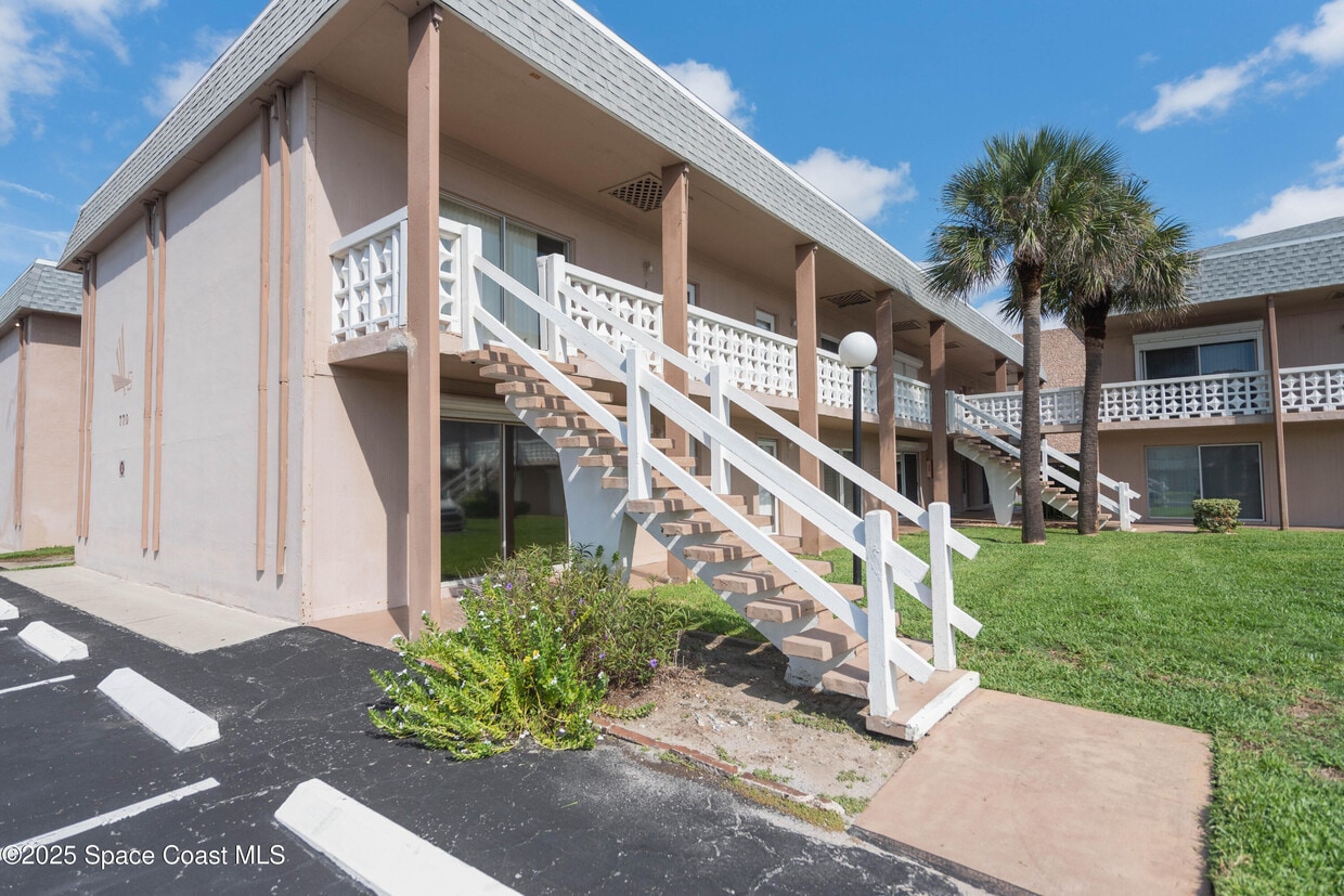 Foto principal - 3150 N Atlantic Ave
