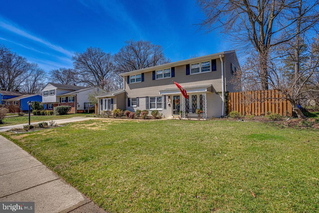 Primary Photo - 8404 Wagon Wheel Rd