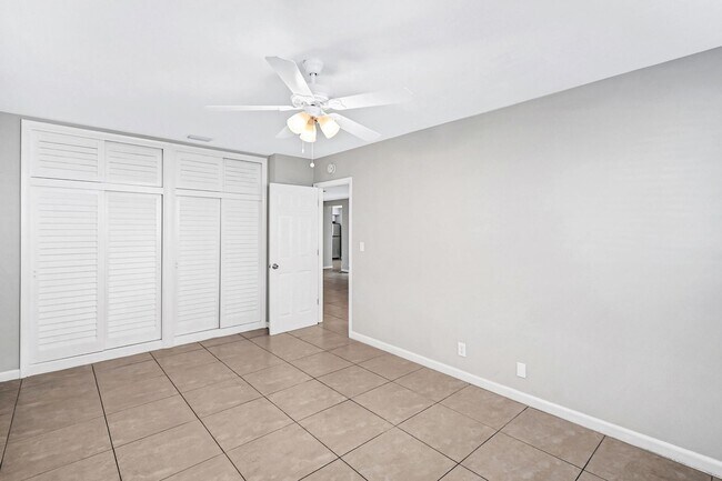 Building Photo - 3 br, 2 bath House - 4806 Pine Knott Ln