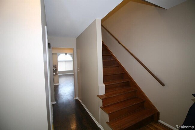 Building Photo - 29339 Geraldine Ct