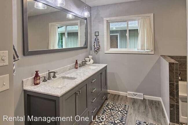 Building Photo - 2 br, 2 bath House - 9710 Peninsula Dr
