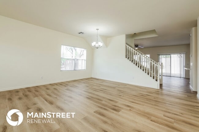 Building Photo - 13621 E Hampden Green Way