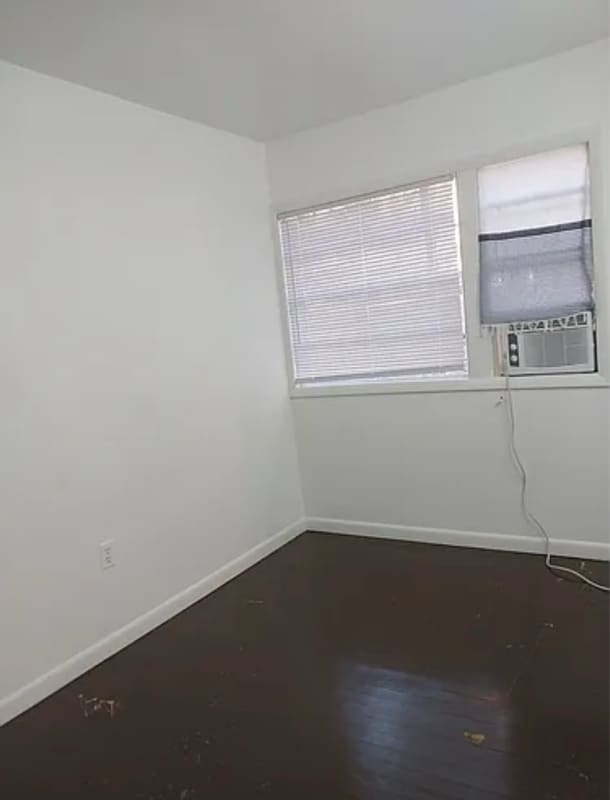 Building Photo - 239 Waddell Cir