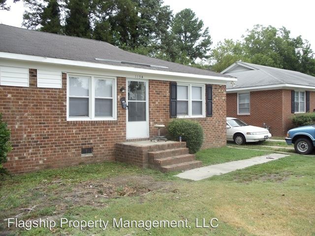 Primary Photo - 113 Stancil Dr