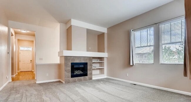 Building Photo - Home for rent in Murphey Creek Neighborhood