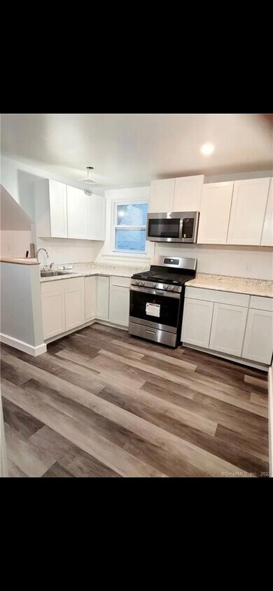 Foto principal - 23 Harding Pl