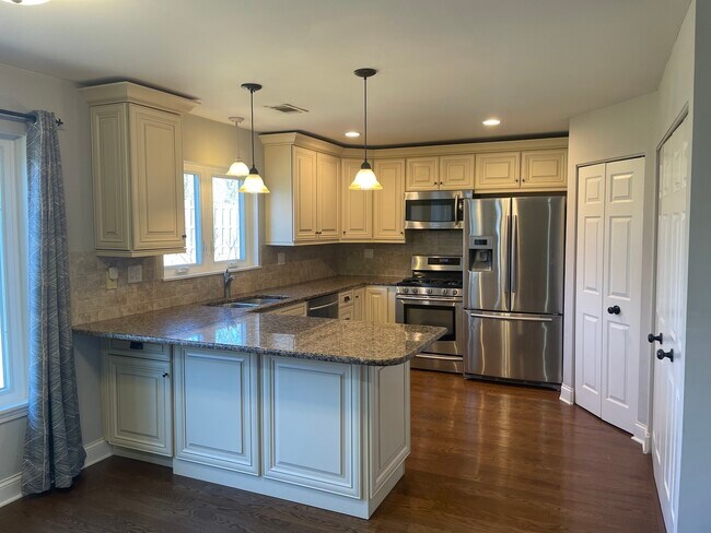Foto del edificio - 836 Benridge Ct