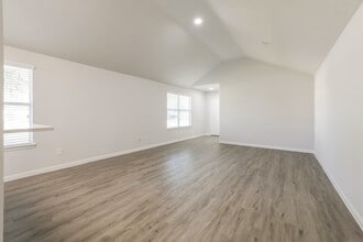 Building Photo - 12118 Pia Drive