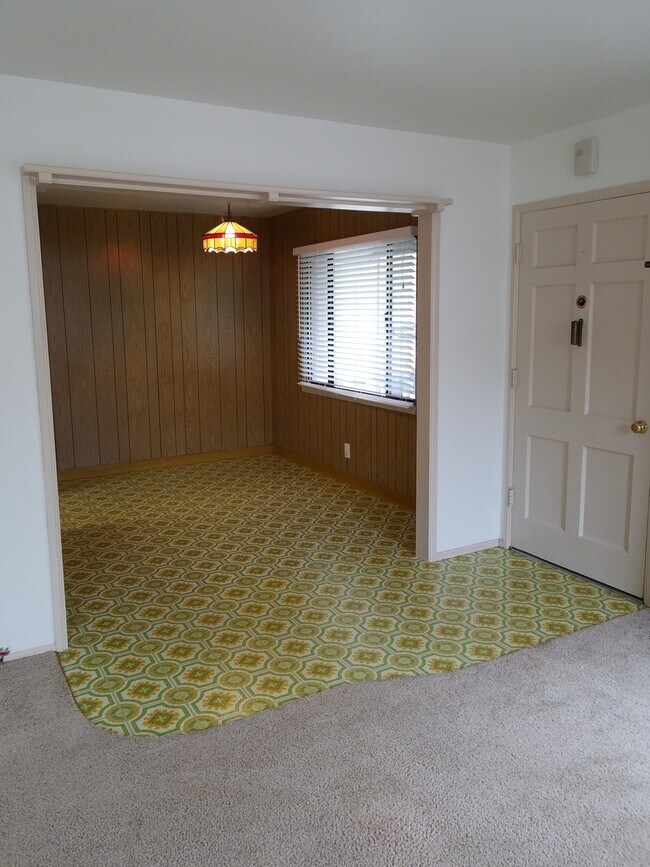 Foto del edificio - Easy Freeway access