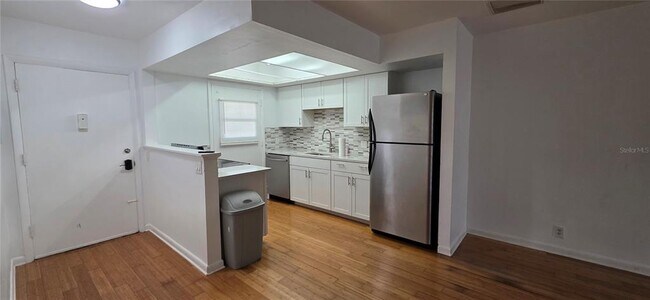 Foto del edificio - 1433 S Belcher Rd