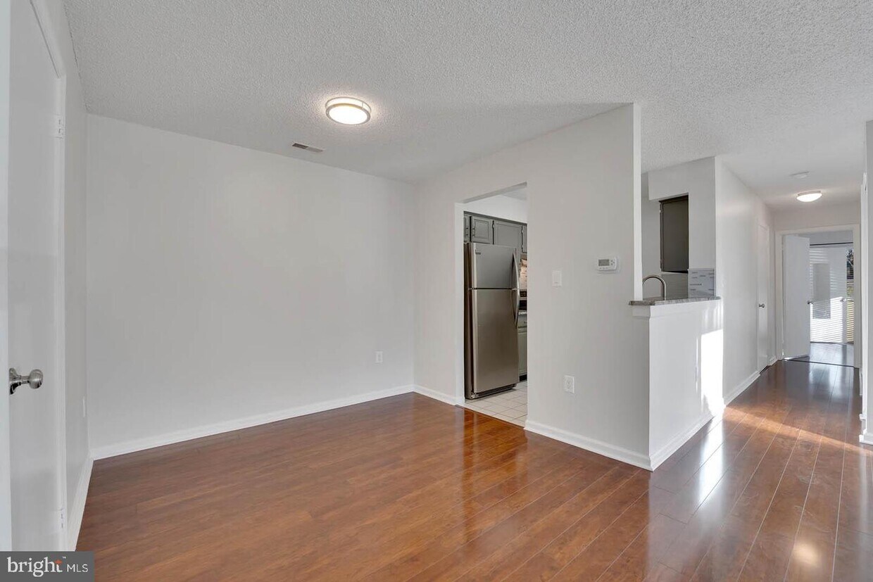 Primary Photo - 8613 Tamarron Dr