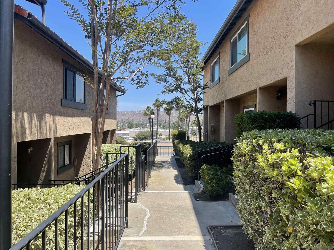 10782 Riderwood Terrace Unit C, Santee, CA 92071 Condo for Rent in