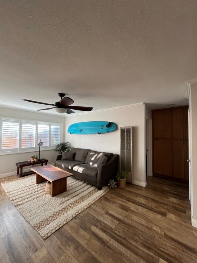 Building Photo - 4013 Illinois St