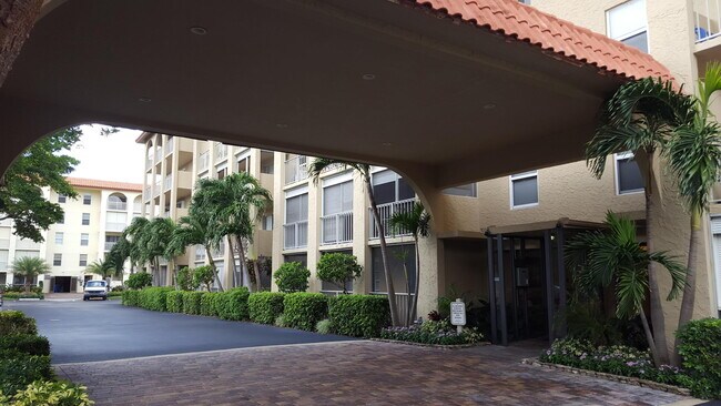 Building Photo - 1111 S Ocean Blvd