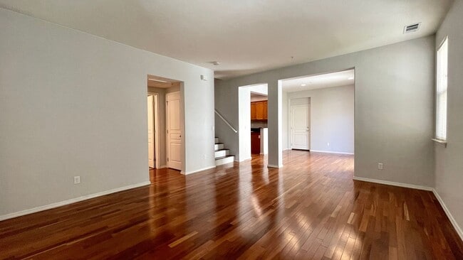Building Photo - Beautifully Updated 3-Bedroom House with Patio in Broad Street Village
