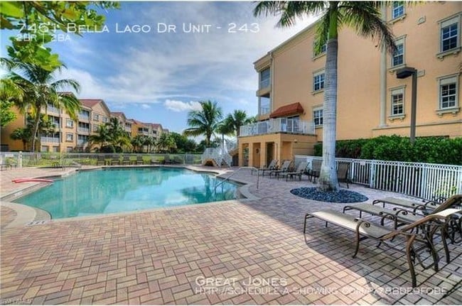 Building Photo - 7461 Bella Lago Dr