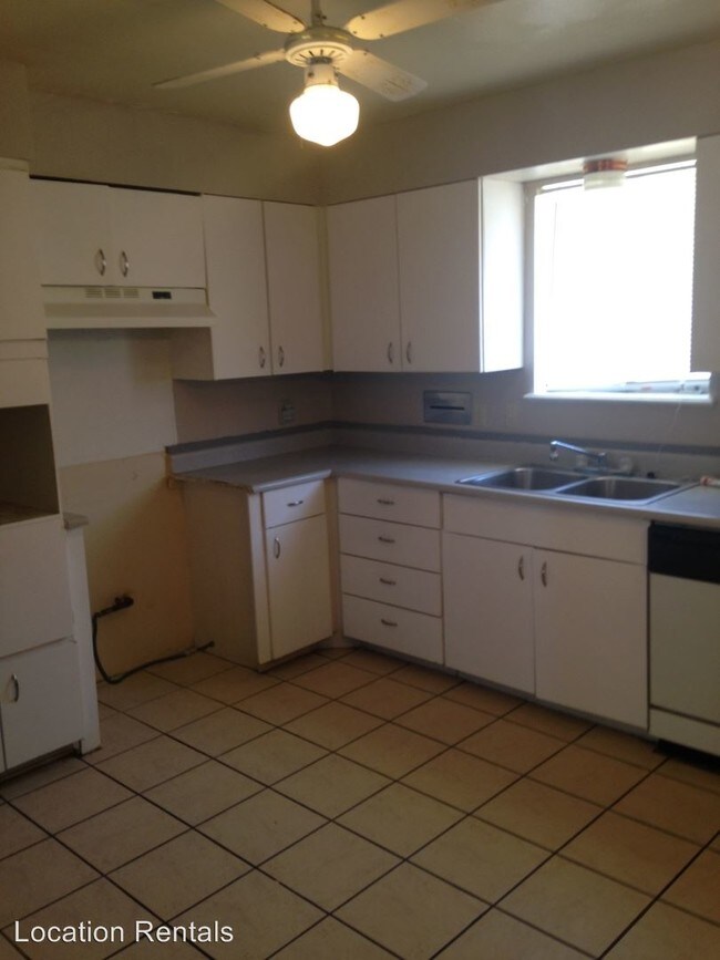 Building Photo - 3 br, 1.5 bath House - 6003 Orlando Avenue