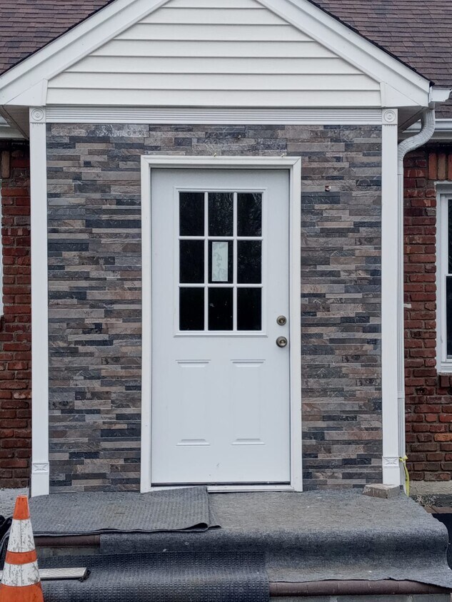 956 Church St, Bohemia, NY 11716 House Rental in Bohemia, NY