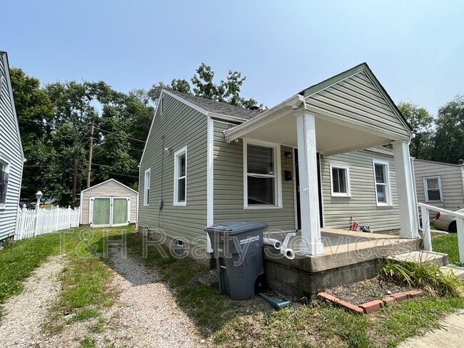 Building Photo - 3363 Nicholas Ave