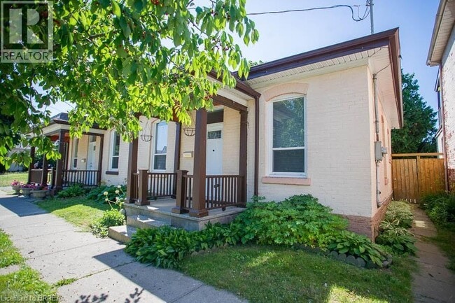 Photo du bâtiment - 167 Nelson St