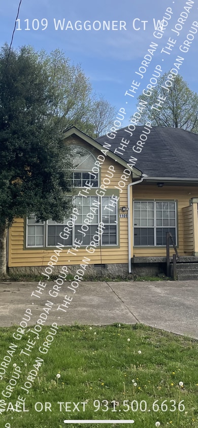 Photo - 1109 Waggoner Ct W-