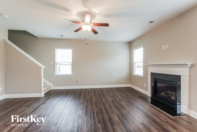 Foto del edificio - 4902 Trayton Ave