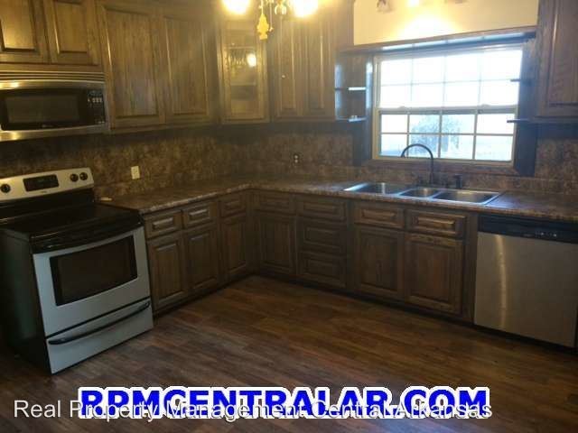 Building Photo - 3 br, 1 bath House - 344 Happy Rescue Rd