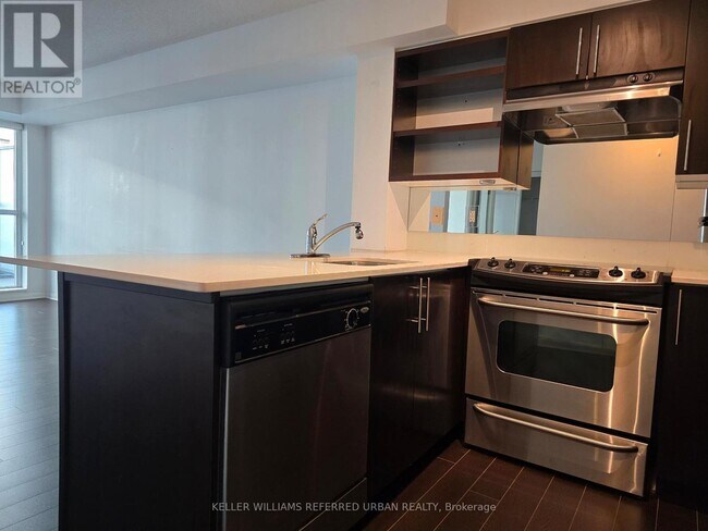 Photo du bâtiment - 96 St Patrick St