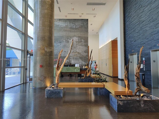 Building Photo - 888 Biscayne Blvd