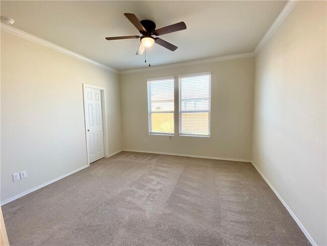 Building Photo - 5216 Cressler Ln