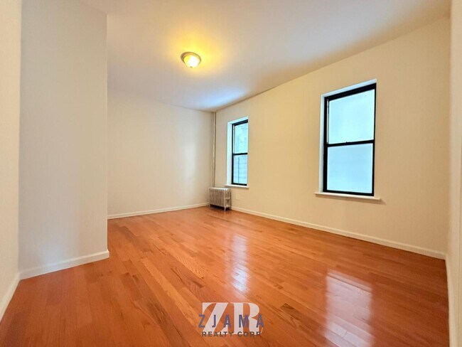 Foto del edificio - 170 Parkside Ave