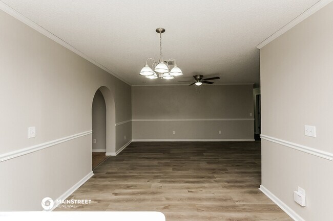 Foto del edificio - 1801 Oakwald Dr