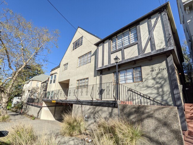 Building Photo - 2563 Le Conte Ave