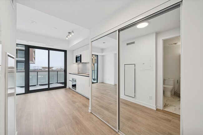 Photo du bâtiment - 35 Parliament St