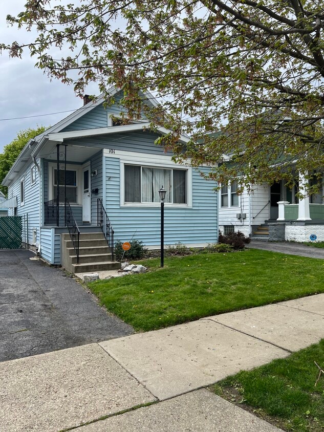 101 Maple Ridge Ave, Buffalo, NY 14215 House Rental in Buffalo, NY