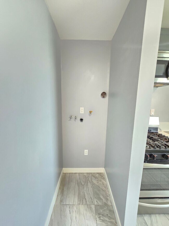 Foto del edificio - 45114 16th St W