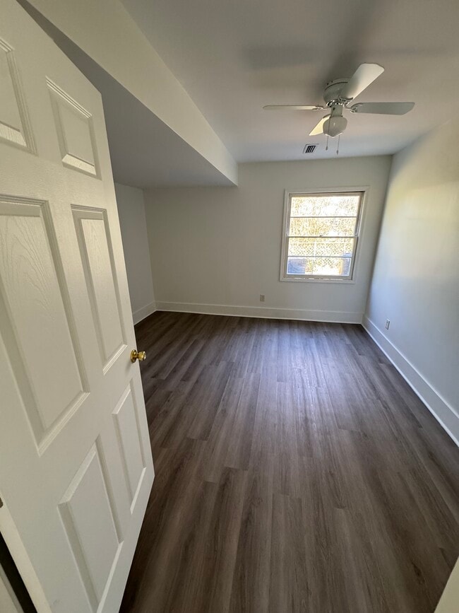 Building Photo - 1276 Denton Rd