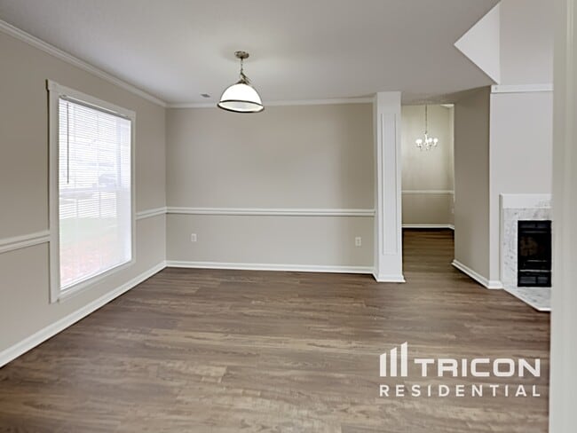 Foto del edificio - 5704 Ebley Ln