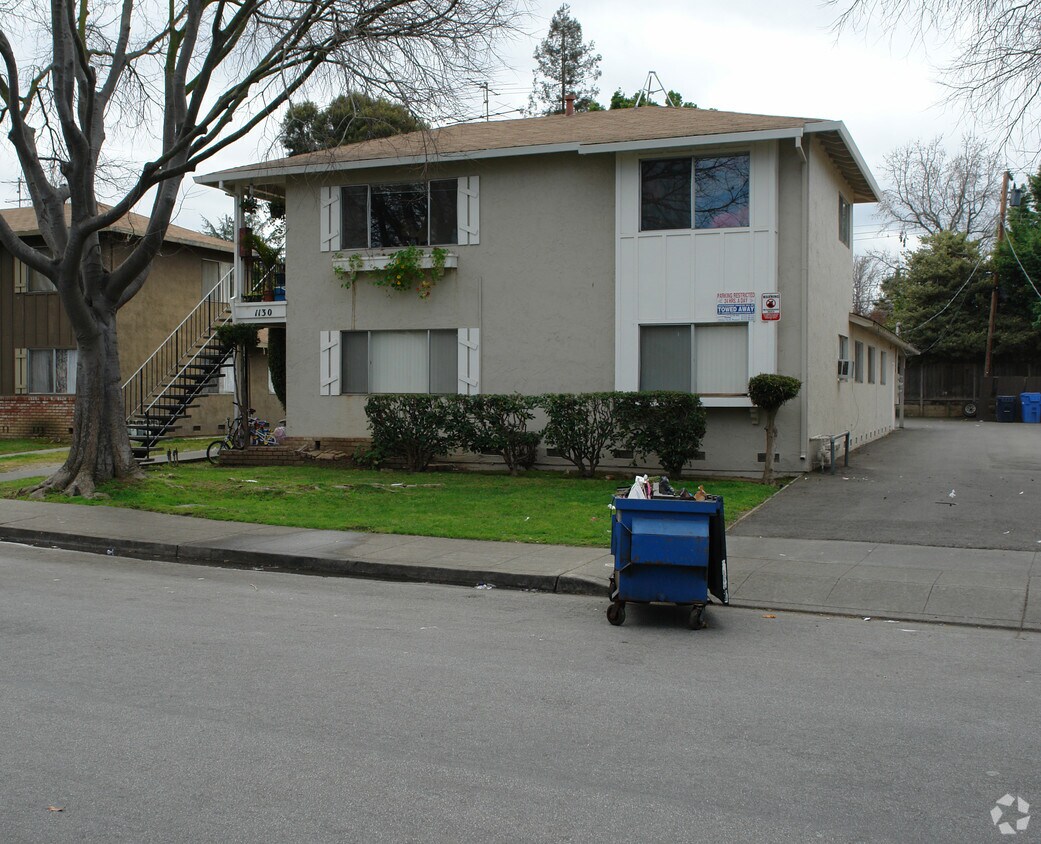 Foto principal - 1130 Ayala Dr