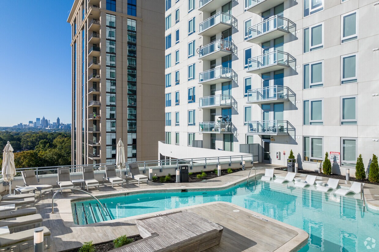 Foto principal - Cortland at Buckhead Village