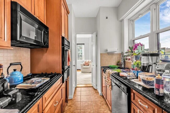 Foto del edificio - 2 bedroom in NEW YORK NY 10003
