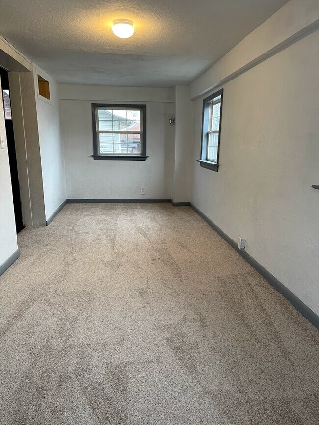 Front room - 2630 Chestnut St