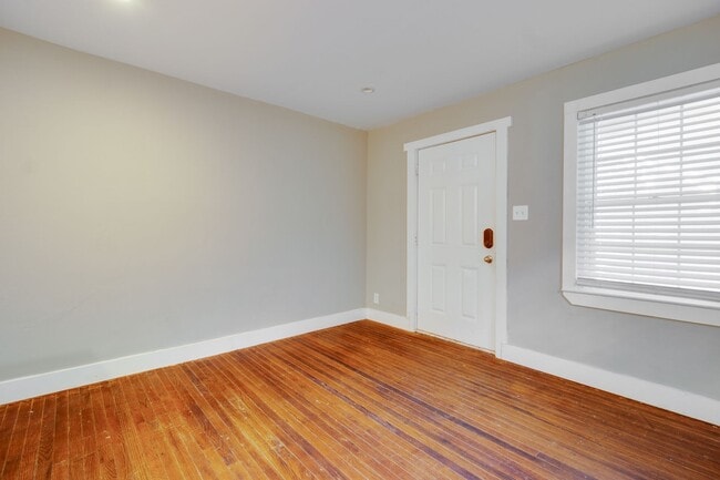 Photo - 4225-27 Crittenden Avenue Apartment